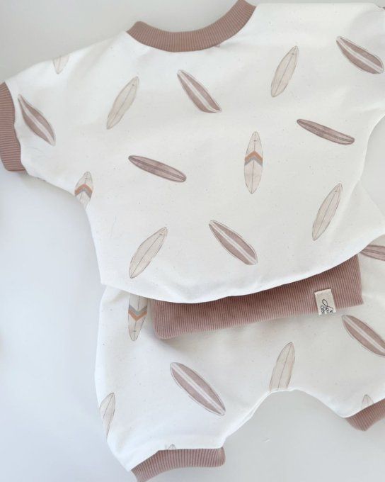 Ensemble Léon  court SURF taille LOUVETEAUX