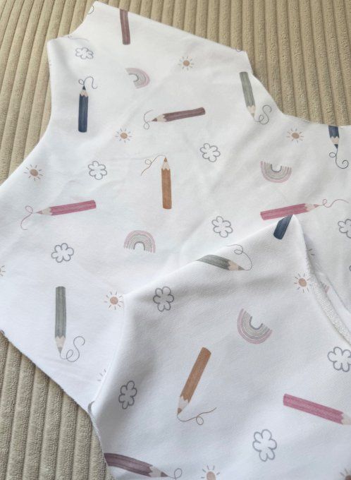 Léon court Mes Ptits Crayons Taille LOUVETEAUX  A PERSONNALISER