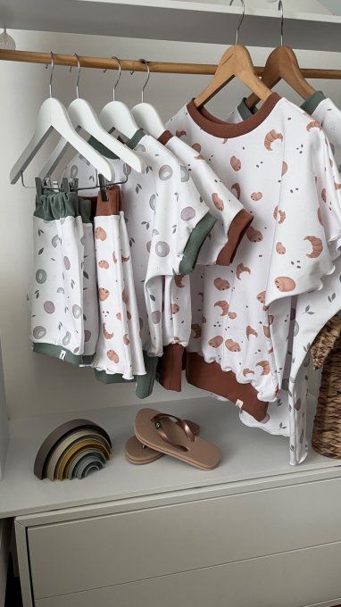 Léon ensemble court à Motif