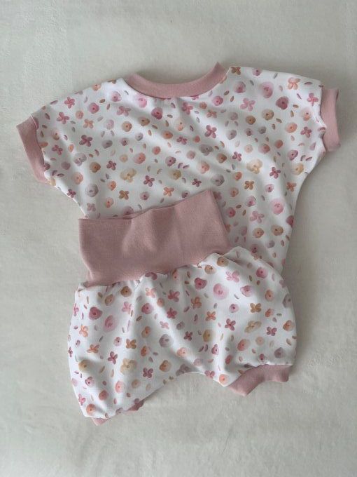 Léon court Millefleurs Taille Louveteaux